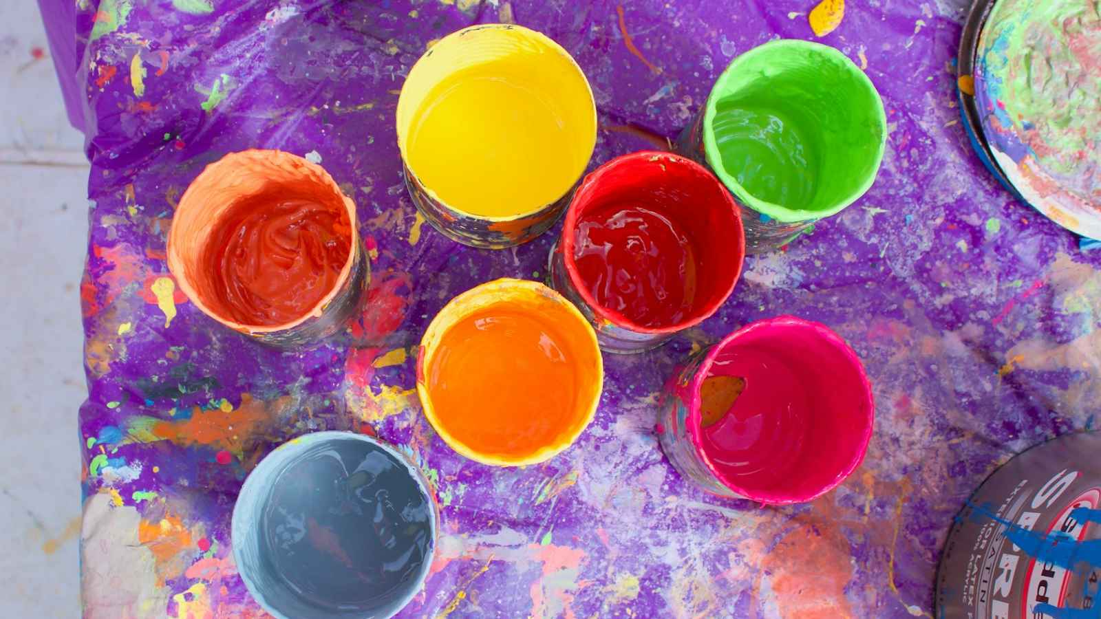 Чем отличается дизайнер от художника?